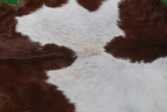 Luxury Brown & White Goat Hide Rug - Premium Hair-On Goat Skin Rug for Warmth - Elegance - Handcrafted - Sustainable Decor Piece