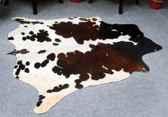 Luxurious Dark Brown Cow Skin Rug - Hypoallergenic, Non-Slip, Natural Hair, Large Size - Bedroom or Living Room Décor