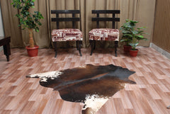 Luxury Medium Cowhide Rug - Classic Brown & White Natural Hair Rug for Bedroom/Living Room - Hypoallergenic, Durable, Handcrafted Beauty