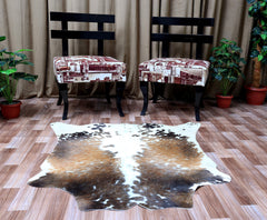 Handcrafted Medium Brown & White Cowhide Rug | Unique Animal Pattern | Luxurious Natural Hide | Hypoallergenic - Non-Slip