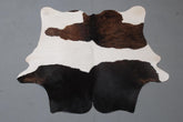 Luxurious Natural Cowhide Rug for Rustic Home Decor - Hypoallergenic, Non-Slip Backing, Handcrafted with Unique Beauty