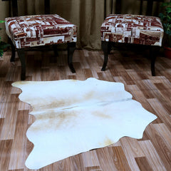 Luxury Handcrafted Brown and White Cowhide Rug for Rustic Home Decor - Hypoallergenic, Non-Slip, Unique Natural Beauty