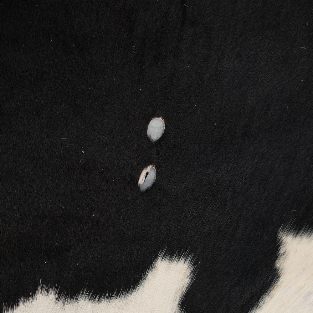 Natural Black & White Cowhide Rug | Large Size | Hypoallergenic - Non-Slip | Premium Quality - Luxurious Design | Free Shipping in UK - Celestial Leather Limited