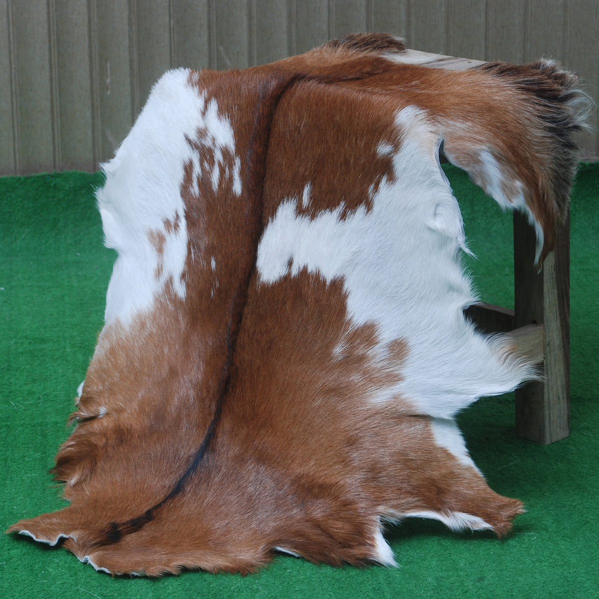 Handcrafted Dark Brown Goat Skin Rug – Authentic Elegance for Your Home