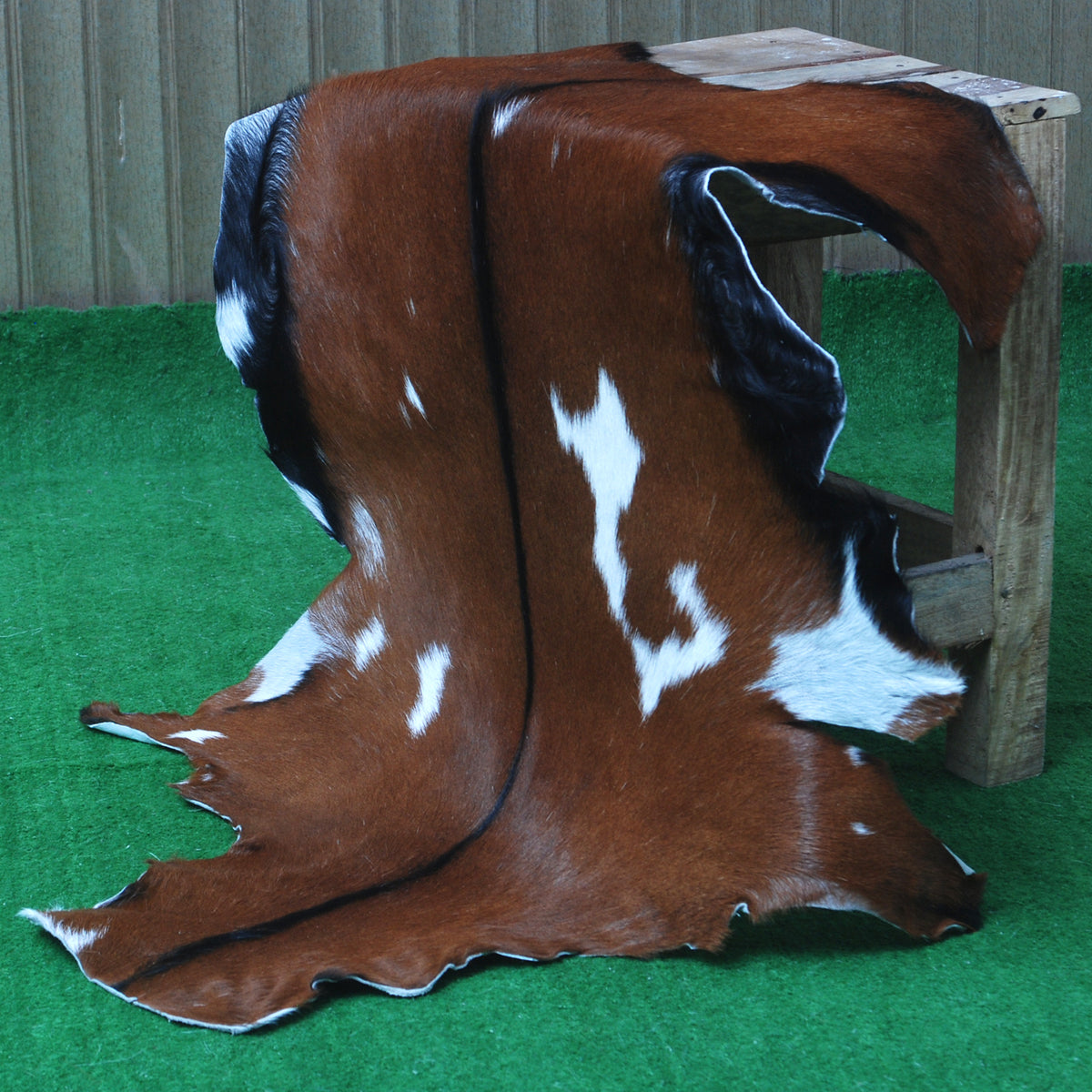 Premium Dark Brown Goat Skin Rug - Rustic Charm for Modern and Classic Interiors