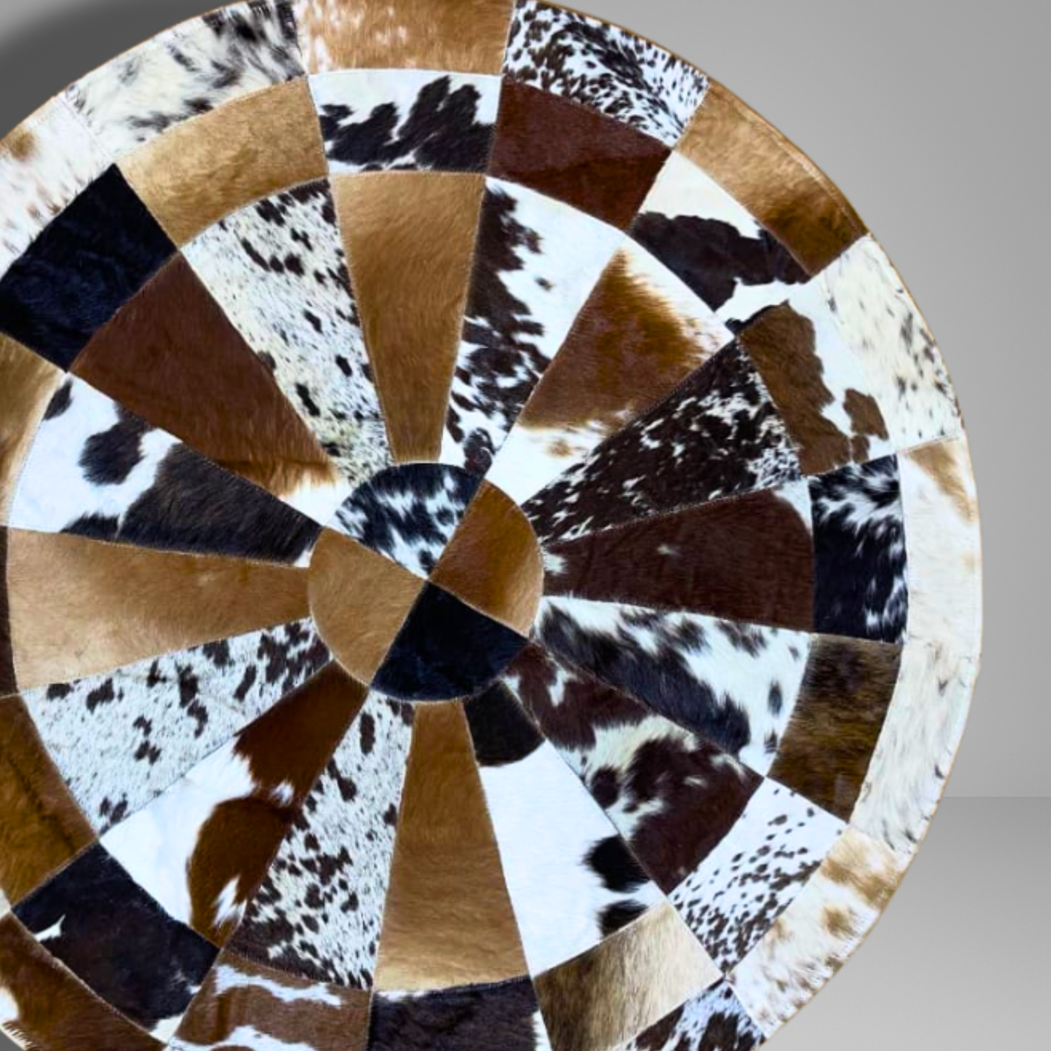 Luxurious Handmade Round Cowhide Patchwork Rug – Genuine Hair-On Hide Rustic Radial Leather Floor Rug (9 sq ft)