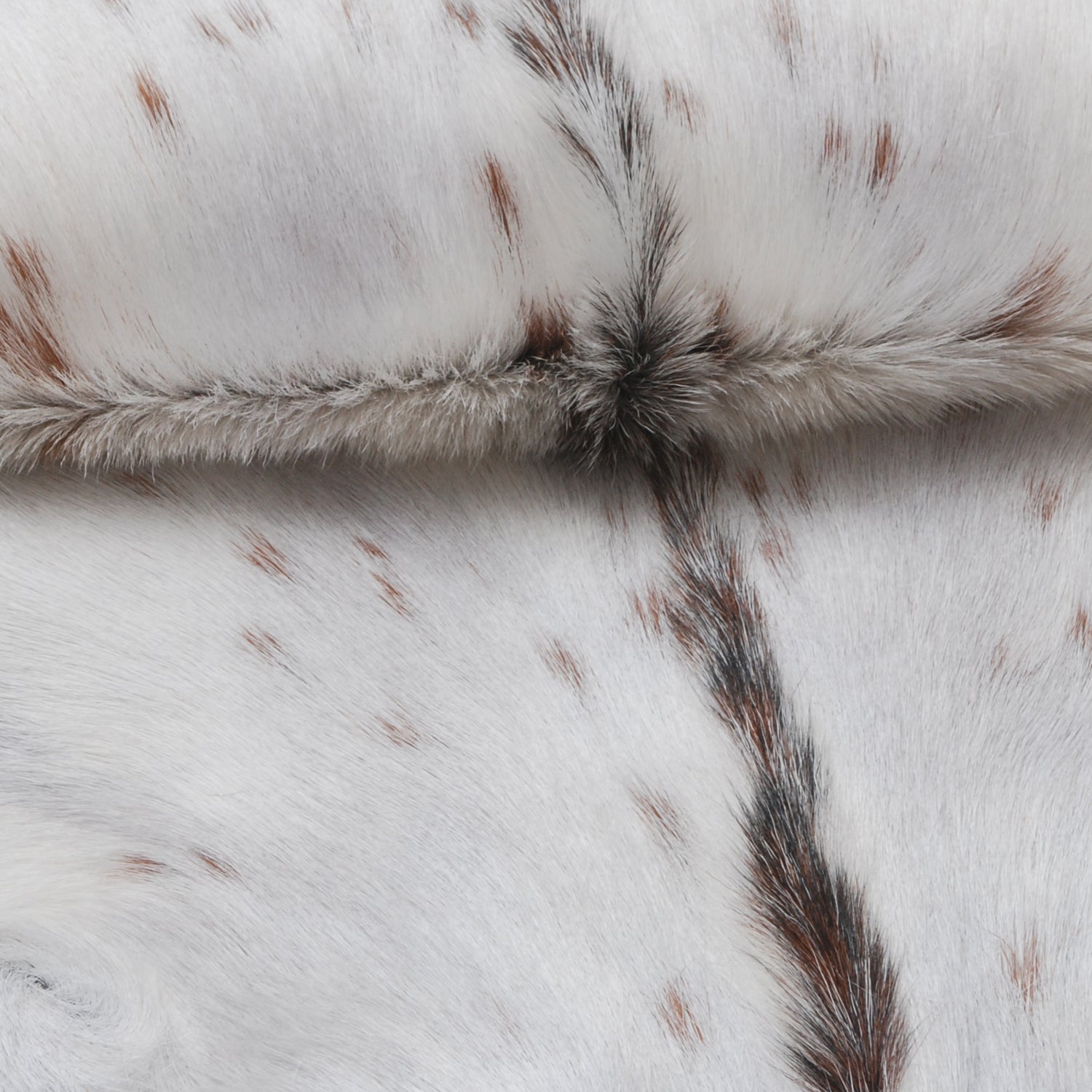 Luxurious Brown & White Goat Skin Rug - Handmade Pure Goat Skin Floor Rug - Unique Design - Hypoallergenic & Kid-Friendly - Non-Shedding