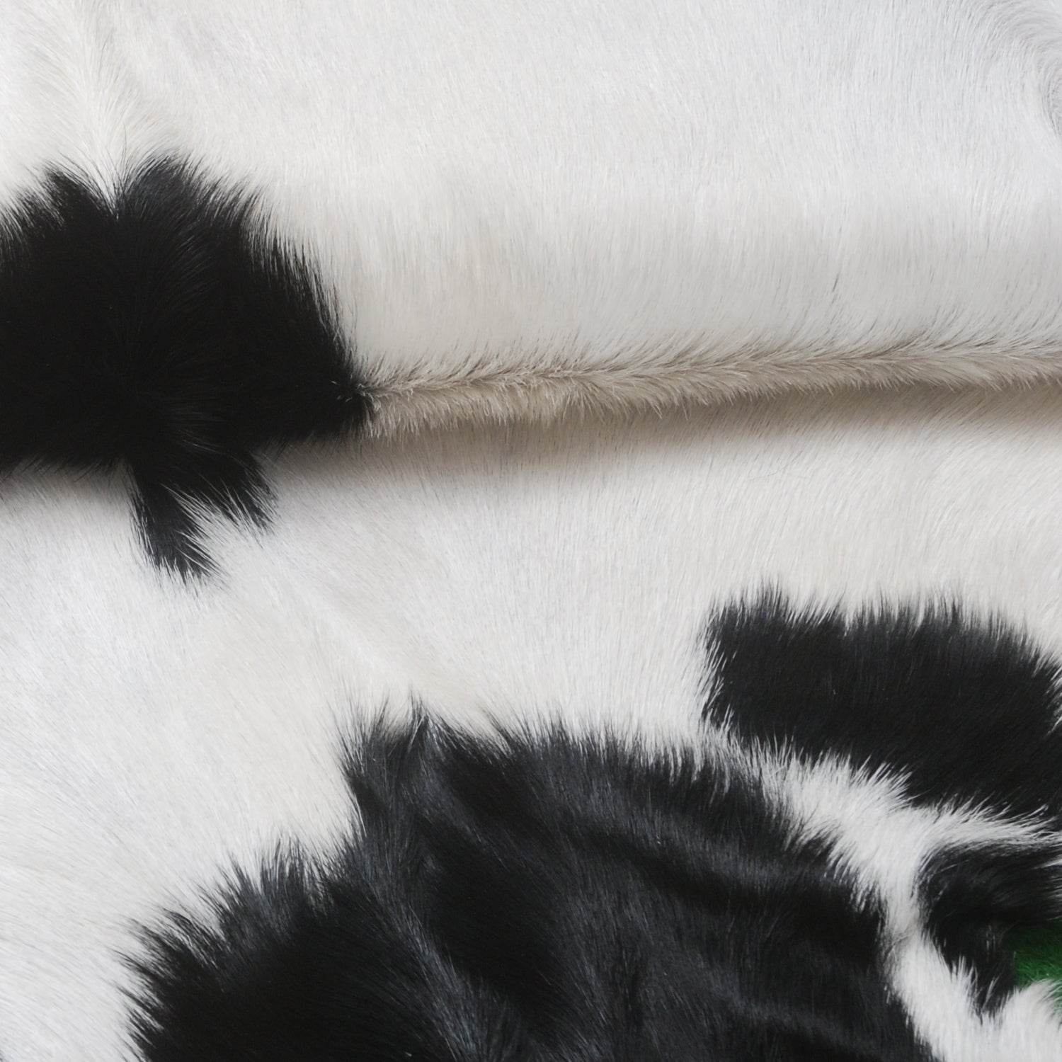 Luxury Black & White Goat Skin Rug - Modern Chic Decor, Natural Softness, Hypoallergenic, Eco-Friendly, Unique Pattern, Non-Slip Backing