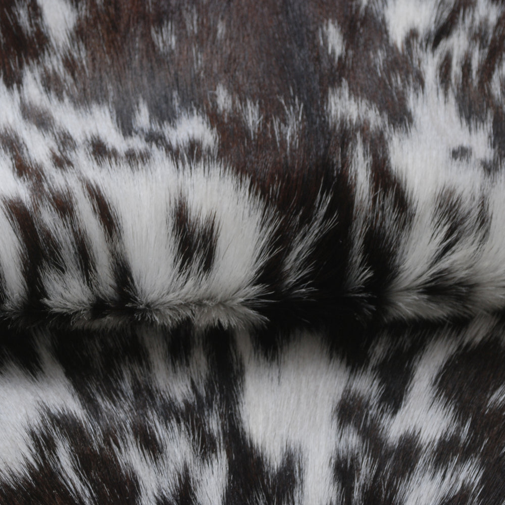 Luxurious Black & White Goat Skin Rug for Home Décor - Celestial Leather Limited