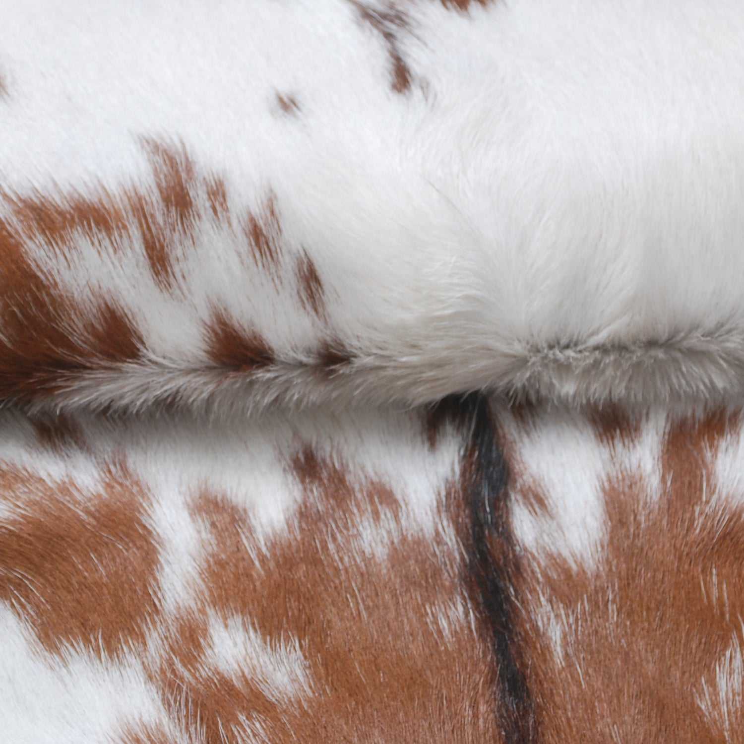 Decorative Dark Brown Goat Skin Rug - Luxurious Touch for Living Spaces