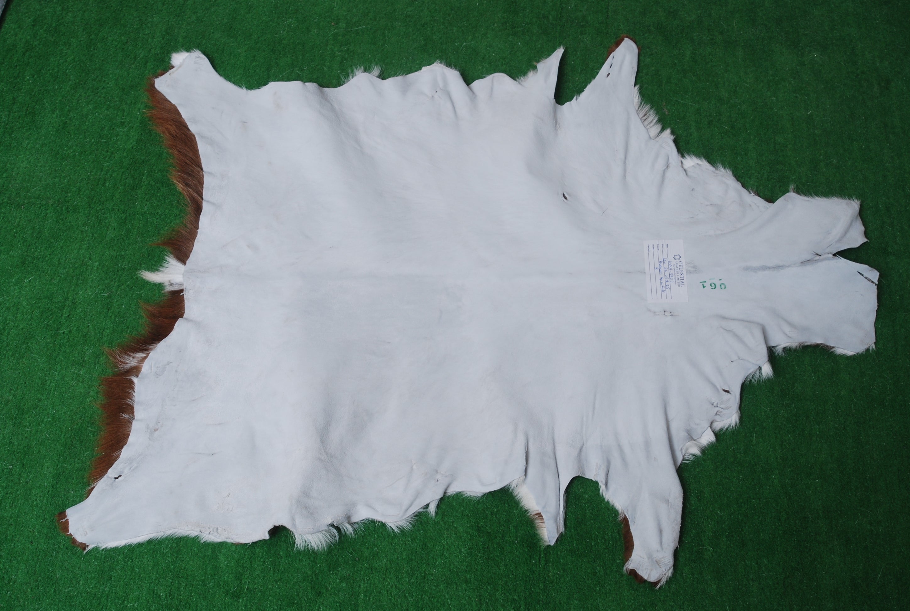 Premium Dark Brown Goat Skin Rug - Rustic Charm for Modern and Classic Interiors