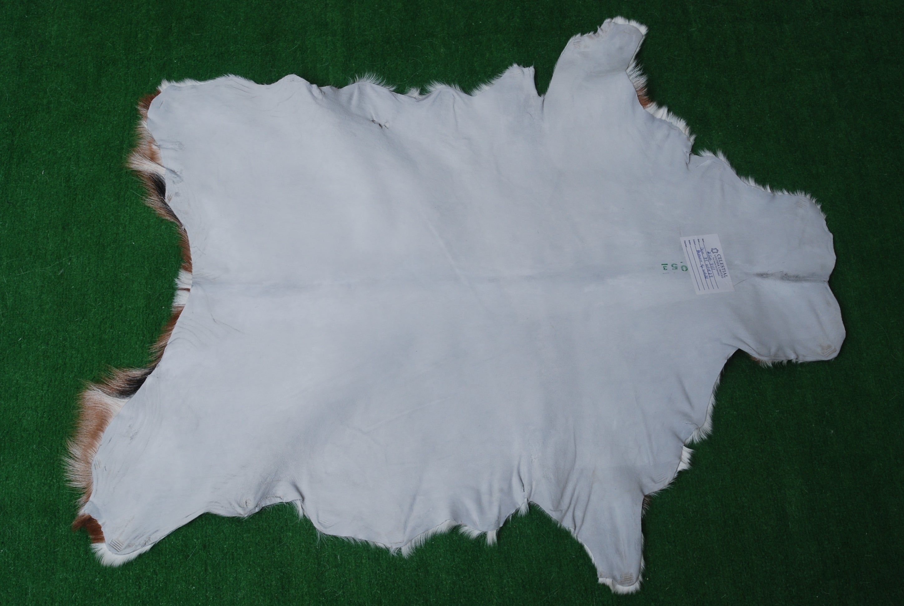 Decorative Dark Brown Goat Skin Rug - Luxurious Touch for Living Spaces