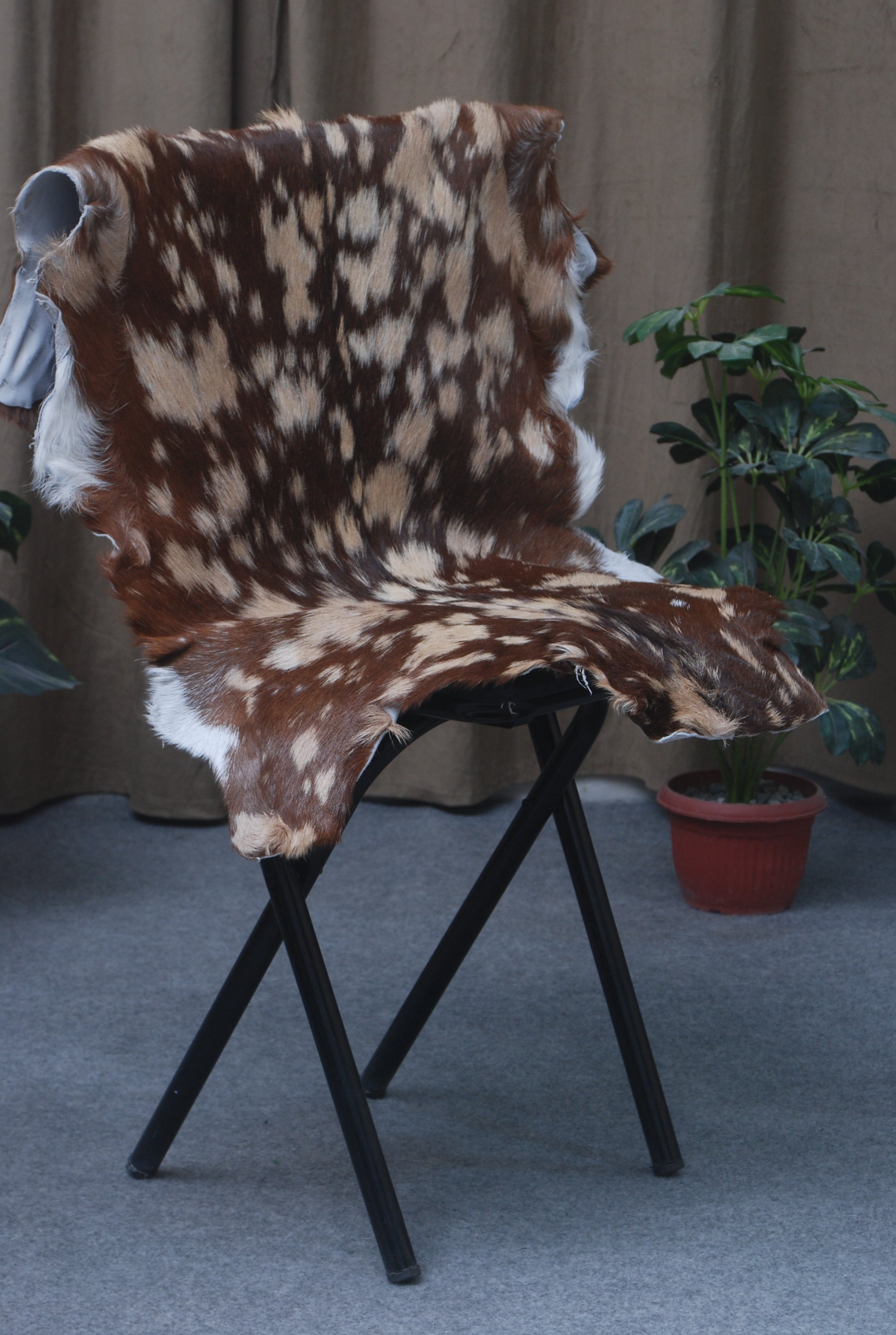 Handcrafted Tri-Color Goat Skin Rug - Soft and Durable for Elegant Interiors