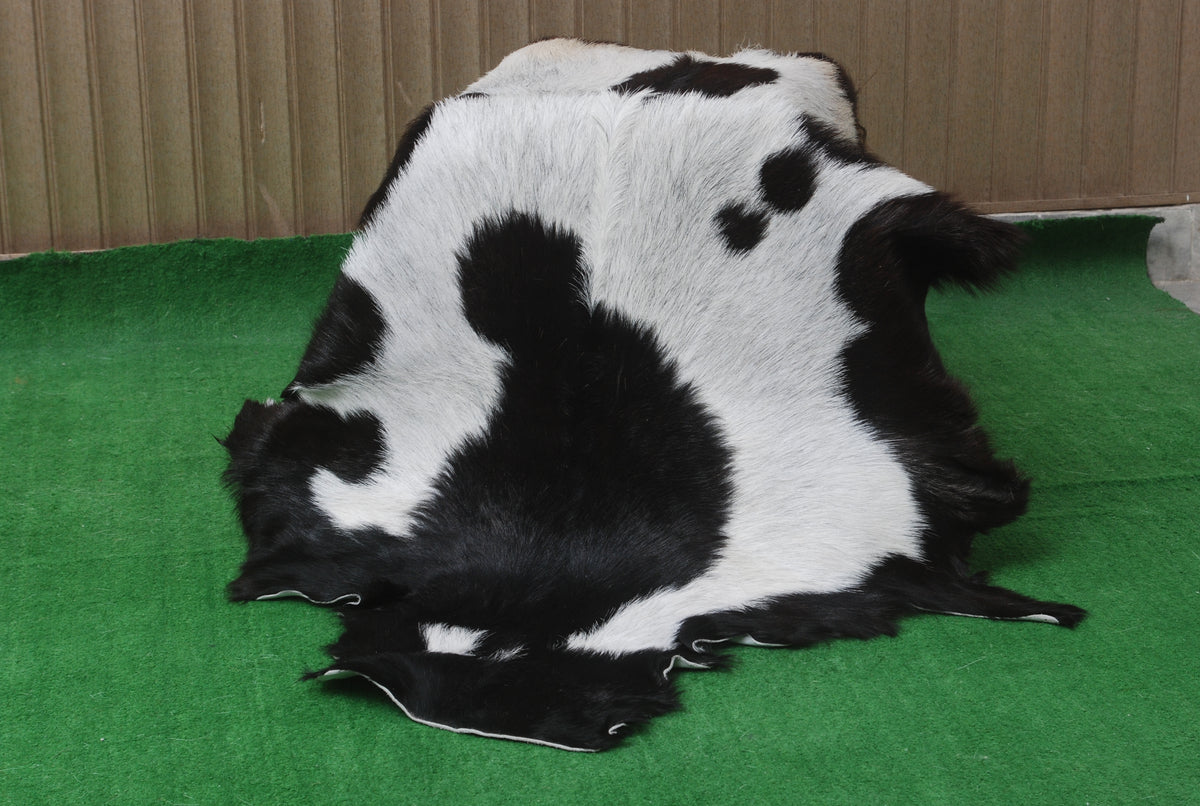 Premium Black and White Goat Skin Rug - Genuine Hair-On Leather for Home Décor