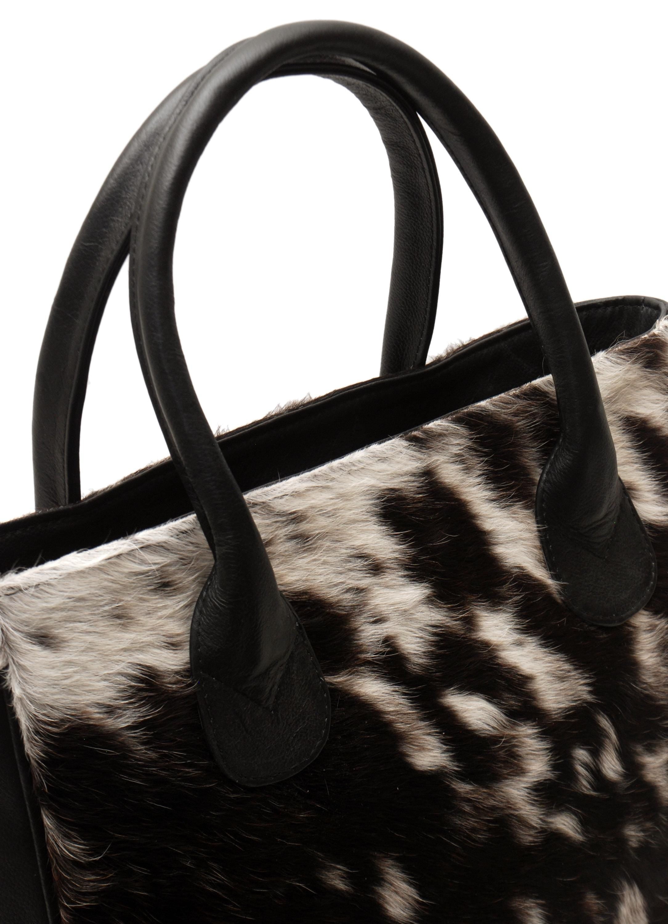 Fashionable Brown and White Cowhide Shoulder Bag - Handmade Leather Purse for Women - Chic & Versatile Design - Spacious - Practical - Easy