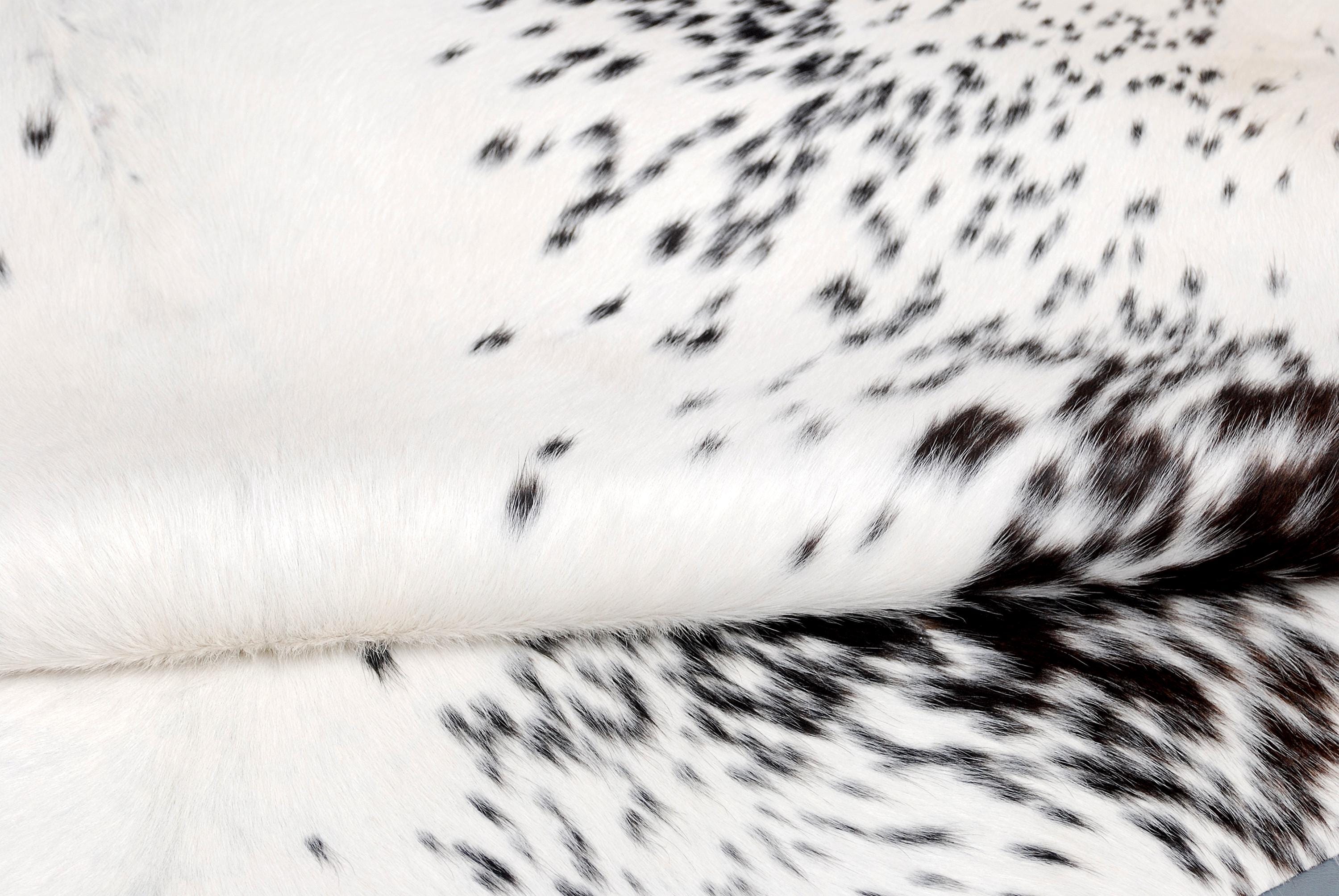 Luxurious Dark Brown Cowhide Rug - Hypoallergenic, Handcrafted Natural Hide with Non-Slip Backing for Bedroom/ Living Room