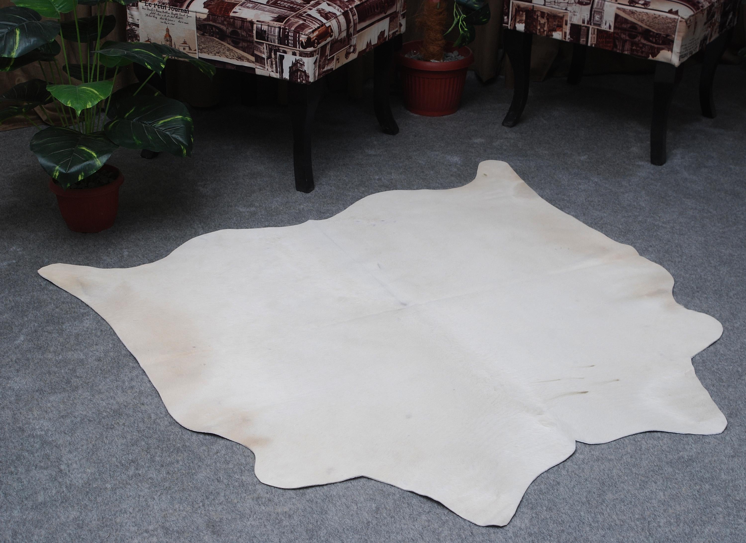 Luxurious Gray & White Natural Cowhide Rug with Spotted Hair | Large Size | Hypoallergenic - Non-Slip | Premium Quality - Free Shipping