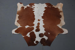 Luxurious Red & White Cowhide Rug - Hypoallergenic, Non-Slip Backing, Handcrafted, Unique Markings, Durable - Versatile Décor