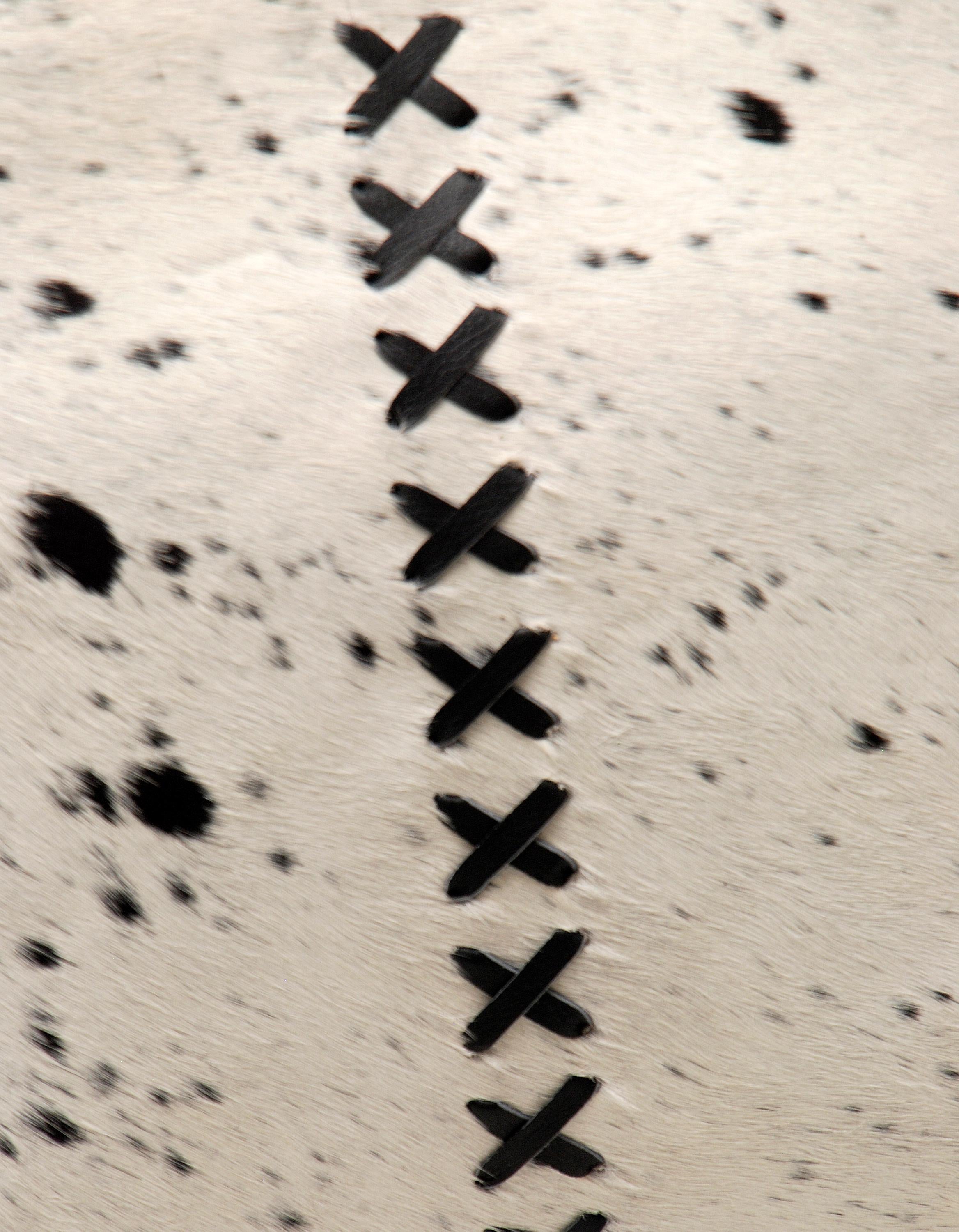 Stylish White Cowhide Shoulder Bag - Handmade Leather Tote with Zipped Pocket, Versatile & Easy to Clean, Ideal for Daily Use