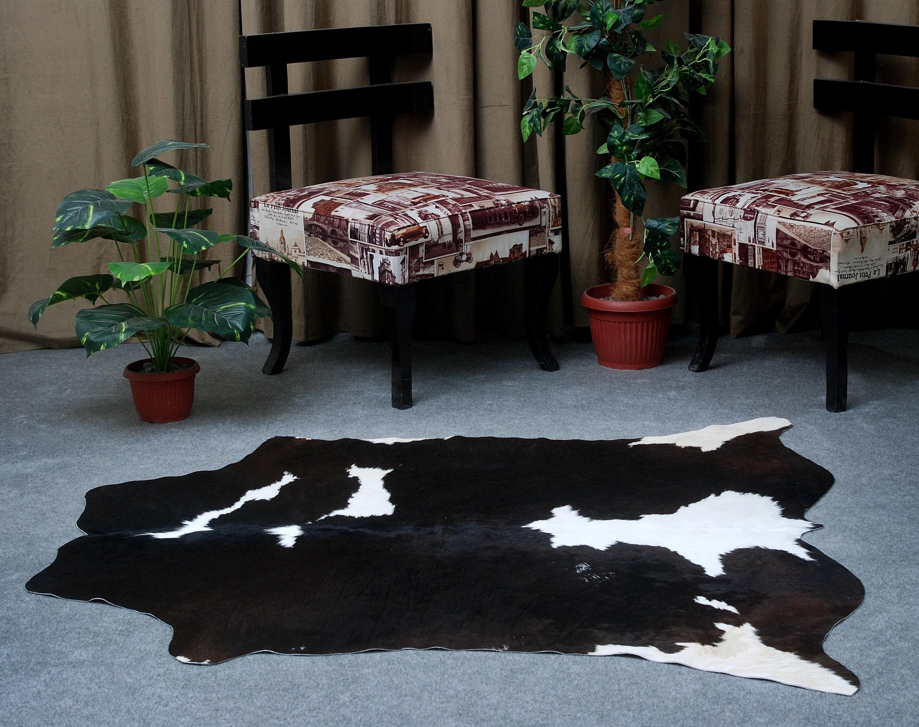 Luxurious Black & White Cowhide Rug for Bedroom and Living Room - Hypoallergenic, Non-Slip, Non-Shedding, Unique Natural Beauty - Free