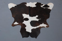 Luxurious Dark Brown & White Cowhide Rug - Hypoallergenic, Handcrafted, Durable - Versatile Medium Animal Print Area Rug