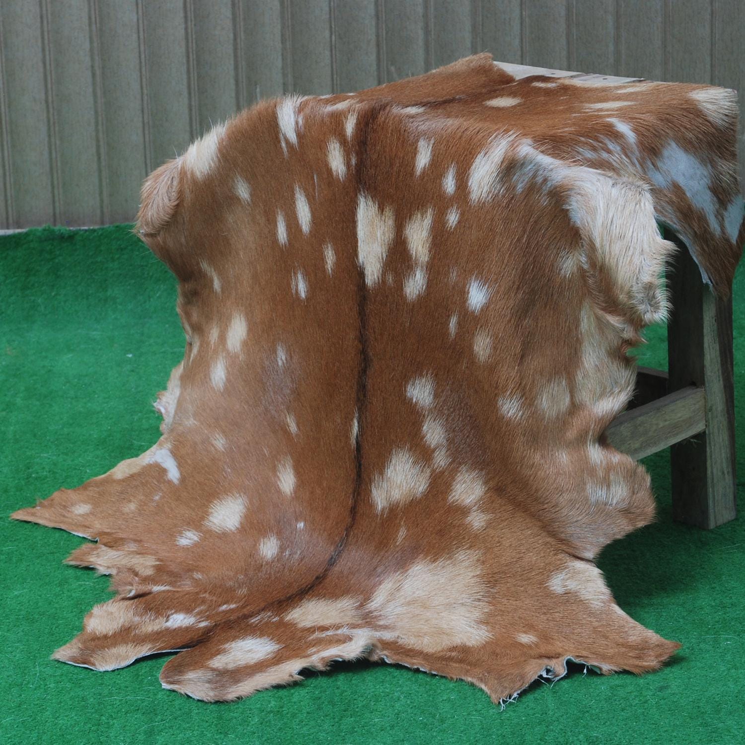 Luxury Handmade Brown & White Goat Skin Rug - Soft, Durable & Eco-Friendly Artisan Floor Rug with Unique Colour Variations